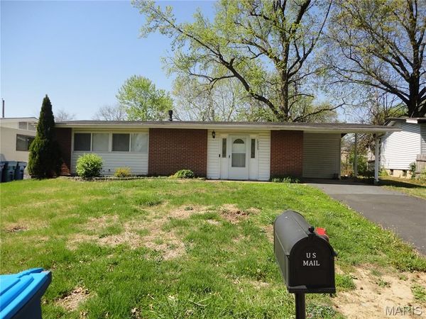 10323 Varnum Drive , St Louis, MO 63136