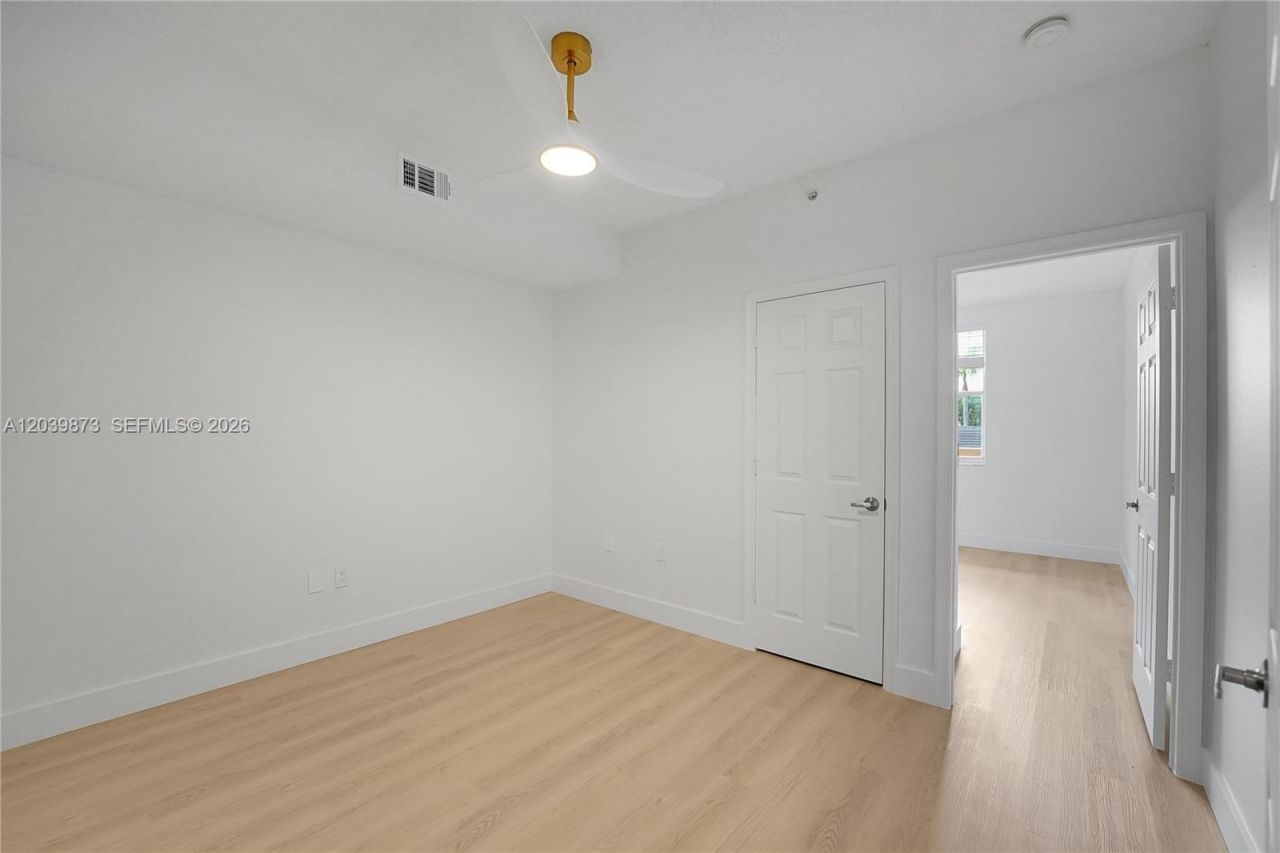 2020 Greenview Shores Blvd , Unit 109, Wellington, FL 33414 Photo