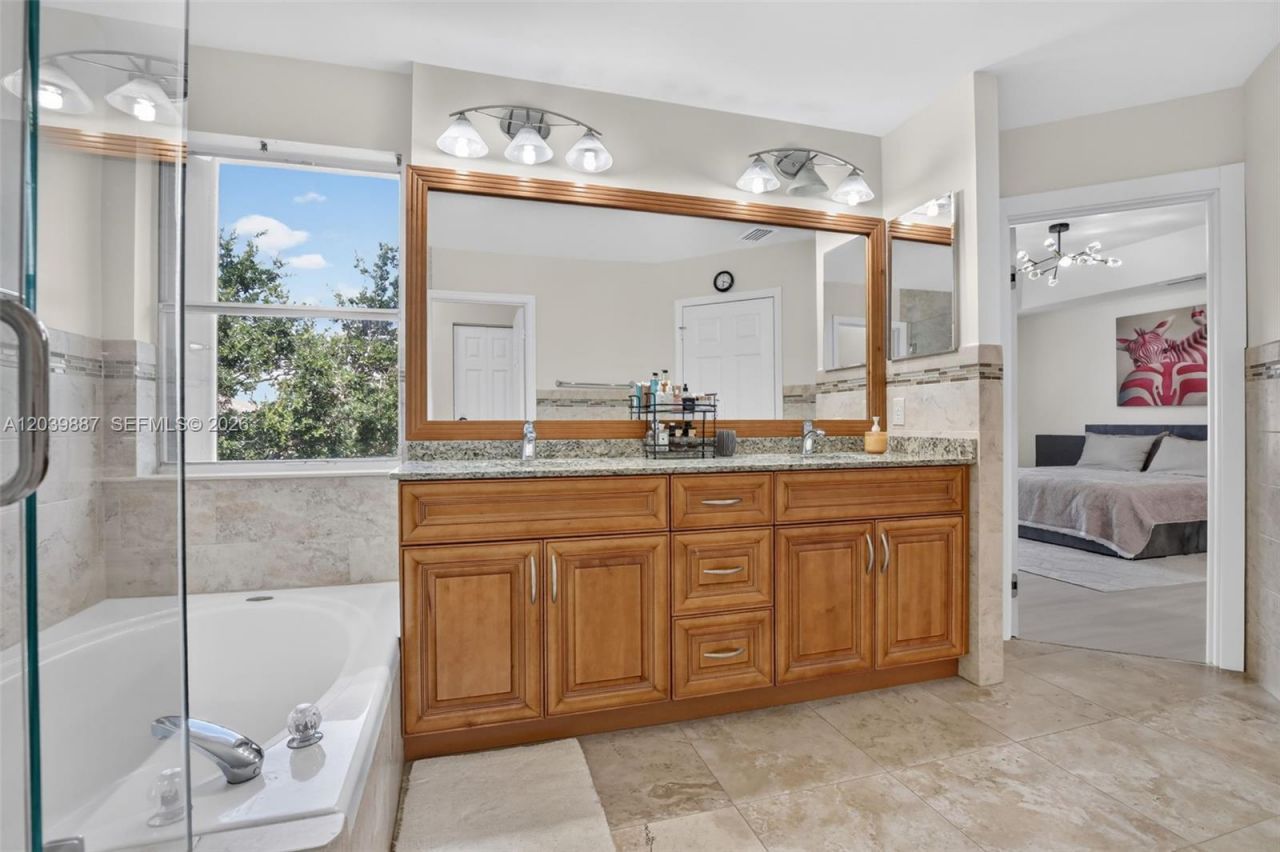 16233 Opal Creek Dr, Weston, FL 33331 Photo