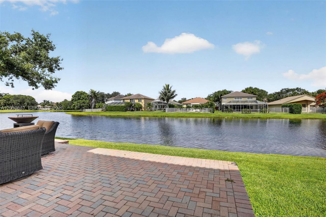16233 Opal Creek Dr, Weston, FL 33331 Photo