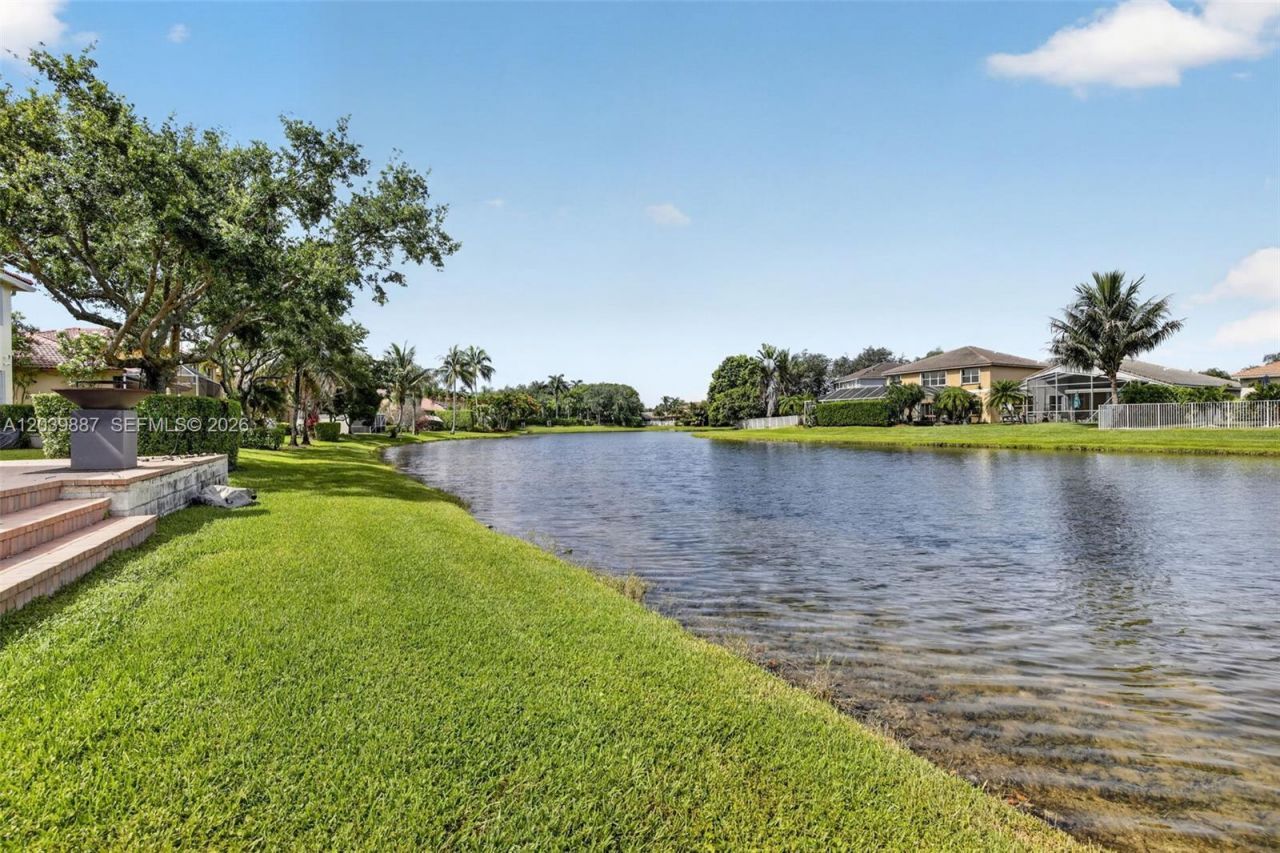 16233 Opal Creek Dr, Weston, FL 33331 Photo