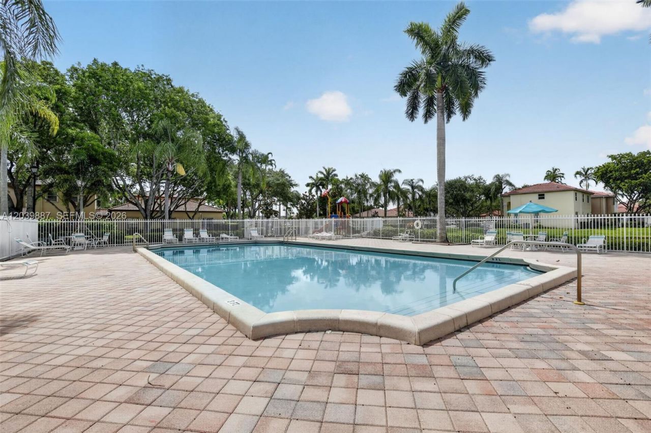 16233 Opal Creek Dr, Weston, FL 33331 Photo