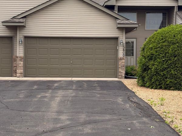 15600 84th Street NE, Elk River, MN 55330