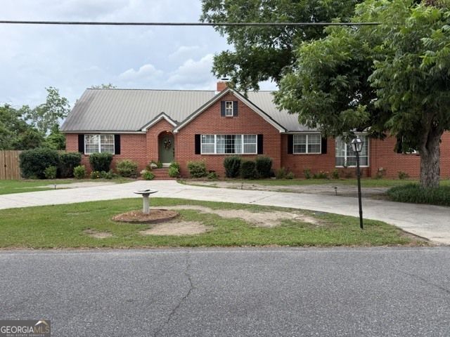 1501 Parkway Drive, Vidalia, GA 30474 Main Photo
