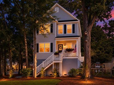 1319 Lucinda Street, Mount Pleasant, SC 29466
