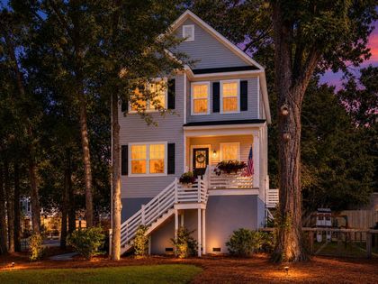 1319 Lucinda Street Mount Pleasant, SC 29466