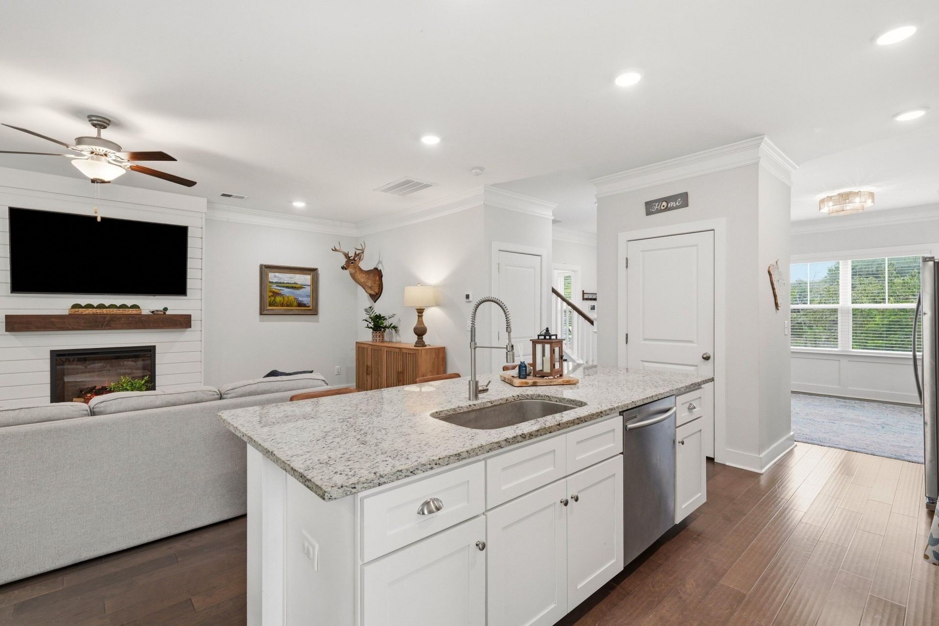 1319 Lucinda Street Photo 16