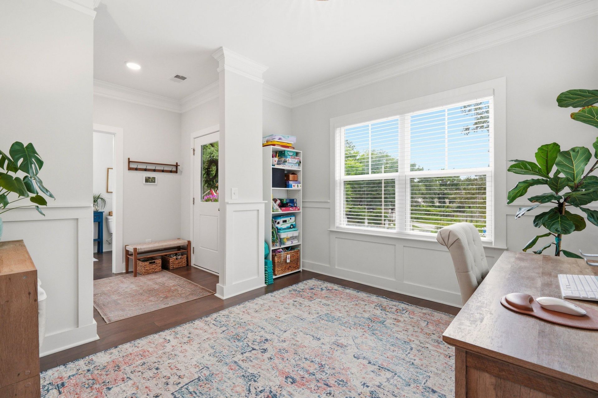 1319 Lucinda Street Photo 7