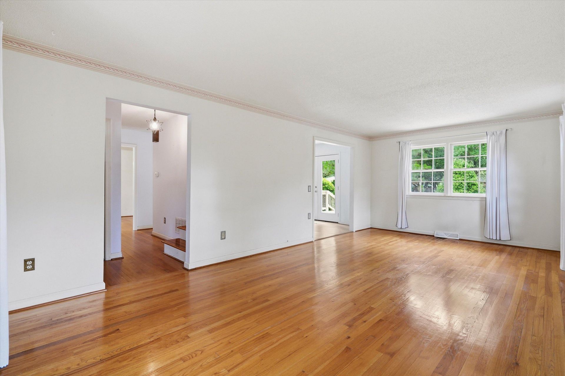932 Tall Pine Road Photo 12