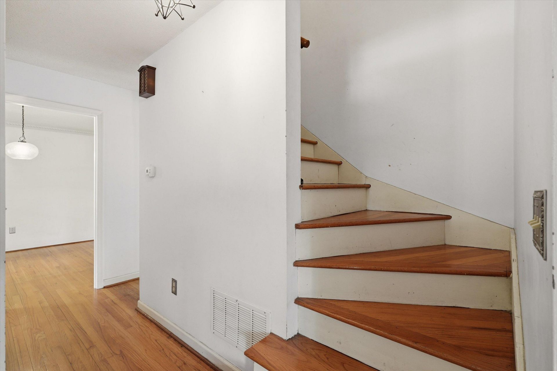 932 Tall Pine Road Photo 15