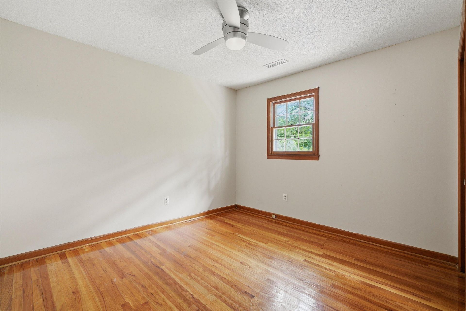 932 Tall Pine Road Photo 22