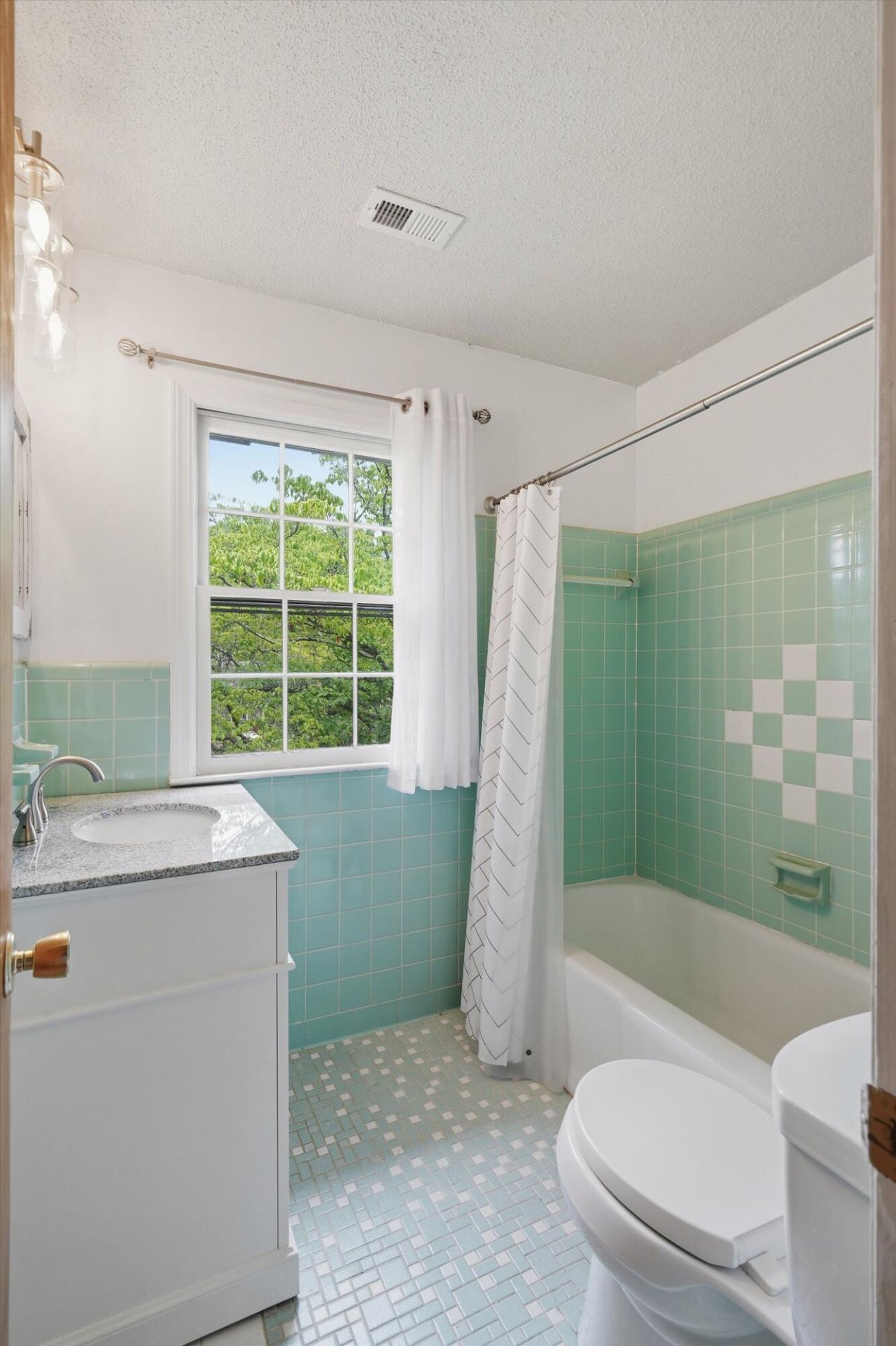 932 Tall Pine Road Photo 23