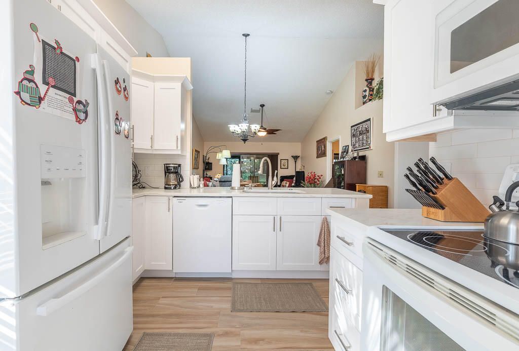 10860 Stafford Circle N, Boynton Beach, FL 33436 Photo