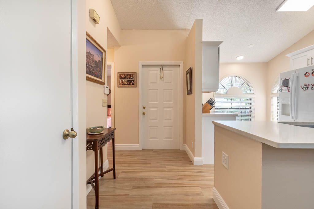 10860 Stafford Circle N, Boynton Beach, FL 33436 Photo
