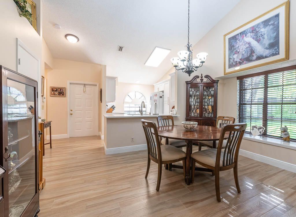 10860 Stafford Circle N, Boynton Beach, FL 33436 Photo