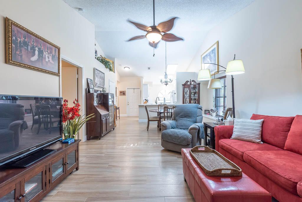 10860 Stafford Circle N, Boynton Beach, FL 33436 Photo