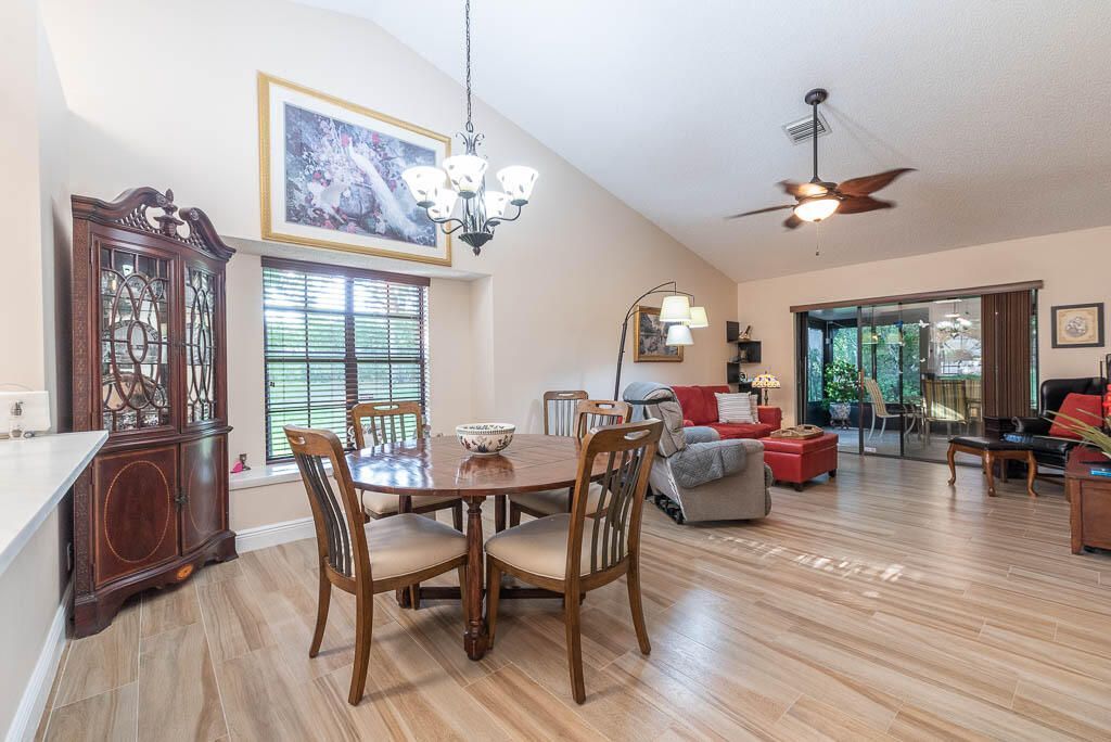 10860 Stafford Circle N, Boynton Beach, FL 33436 Photo