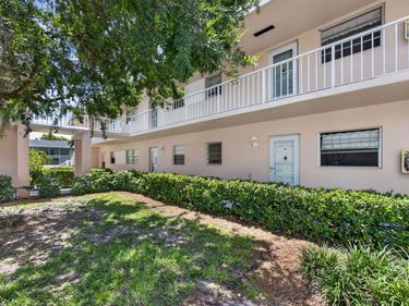 18081 SE Country Club Drive, Unit 9-83, Jupiter, FL 33469