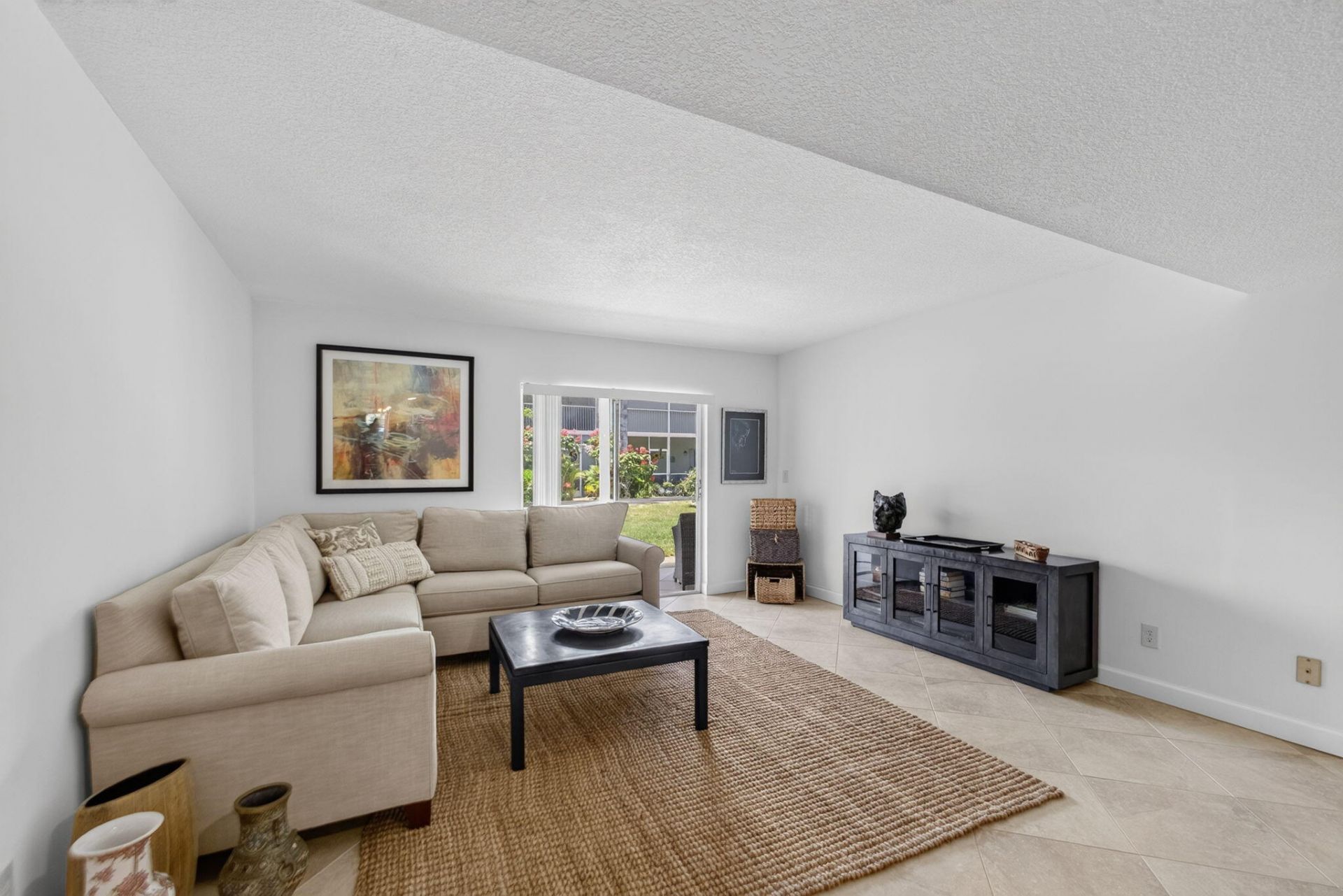 18081 SE Country Club Drive, Unit 9-83, Jupiter, FL 33469 Photo