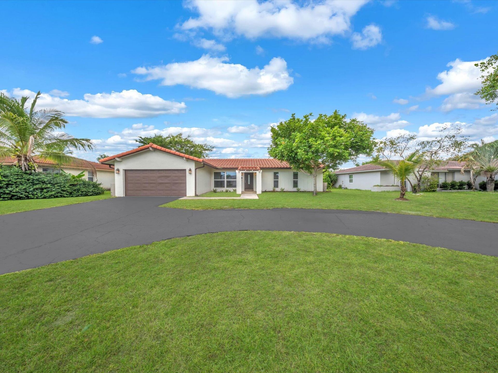 834 Ramblewood Drive, Coral Springs, FL 33071 Photo