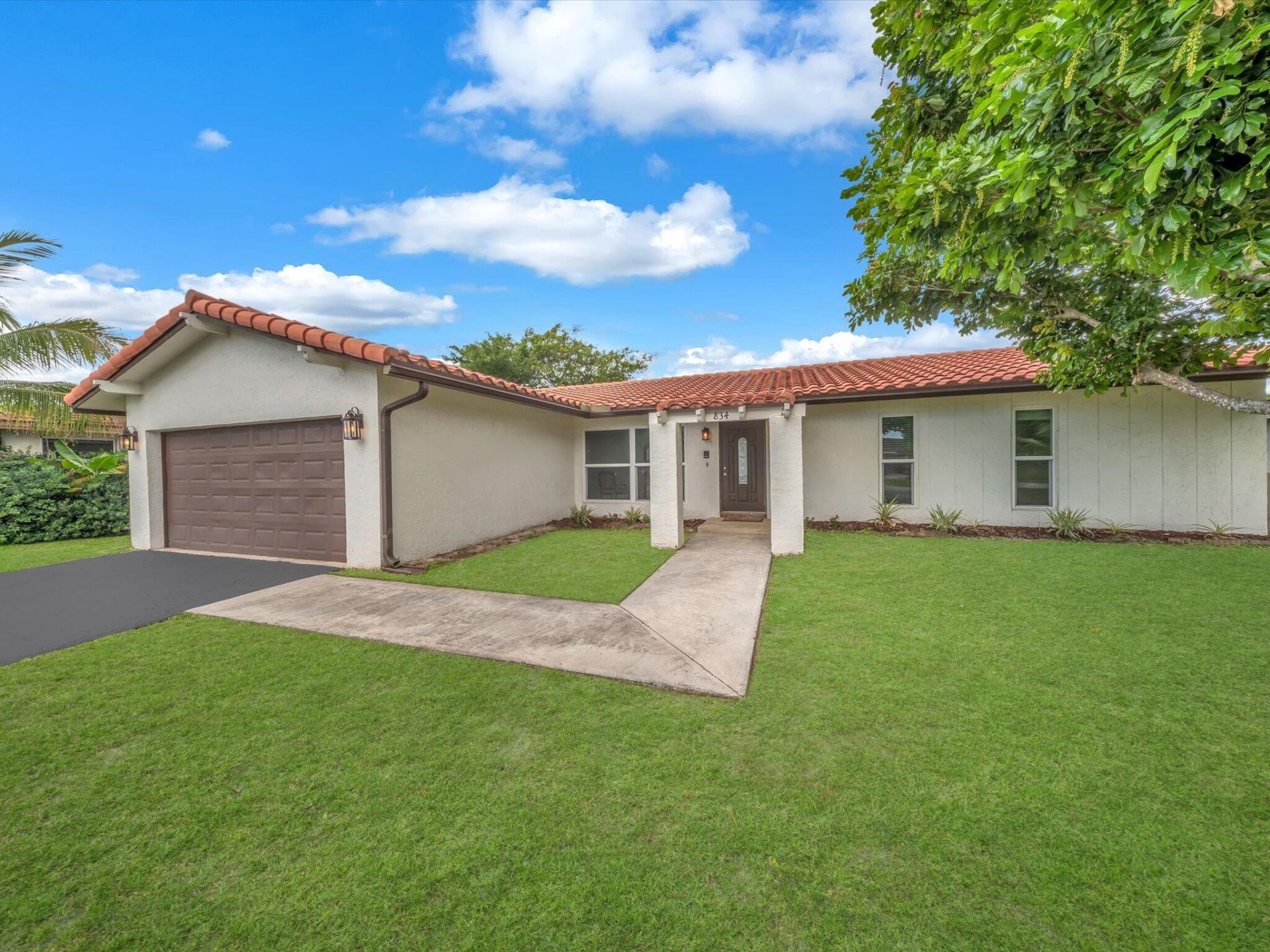 834 Ramblewood Drive, Coral Springs, FL 33071 Photo