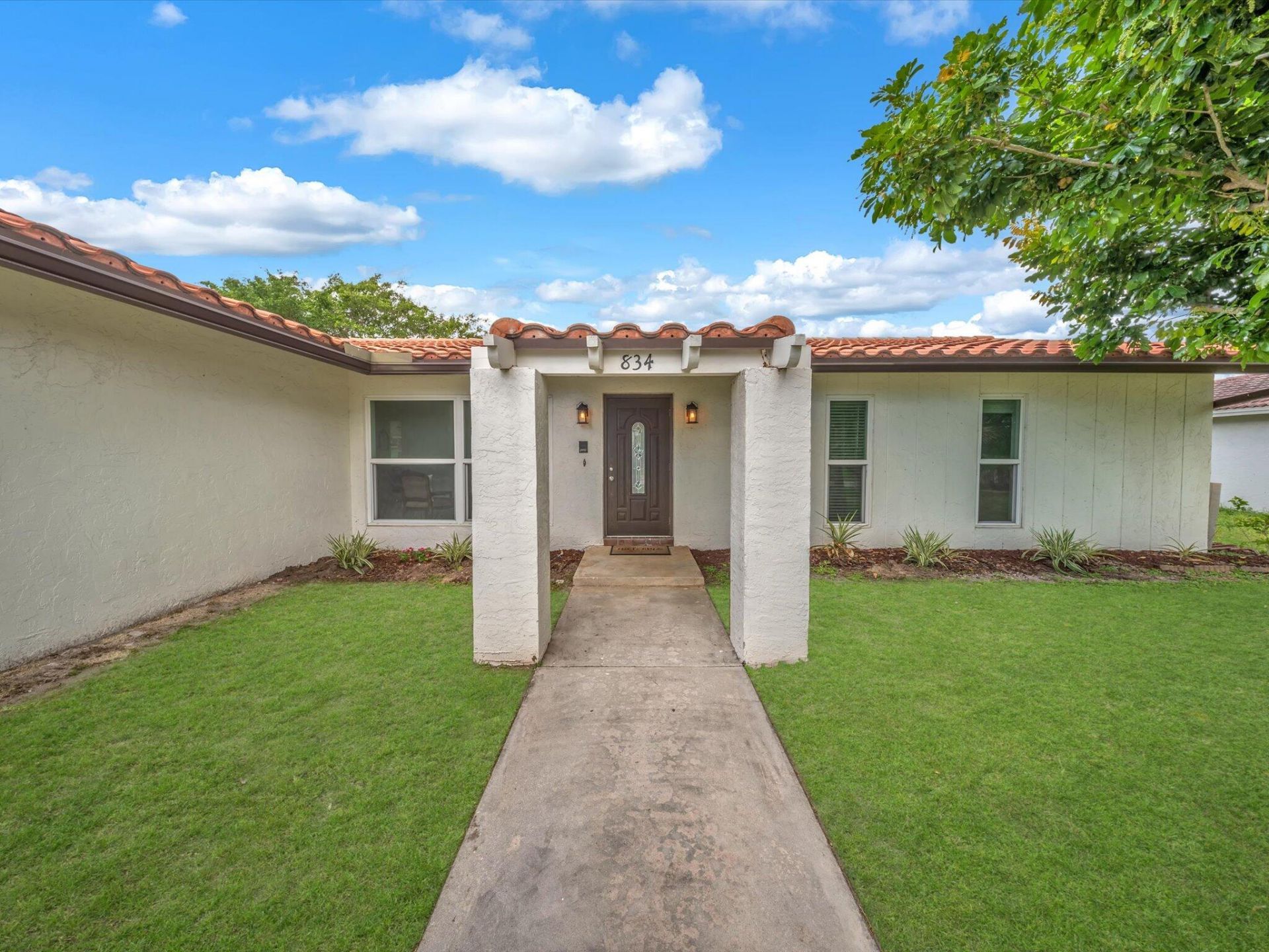 834 Ramblewood Drive, Coral Springs, FL 33071 Photo