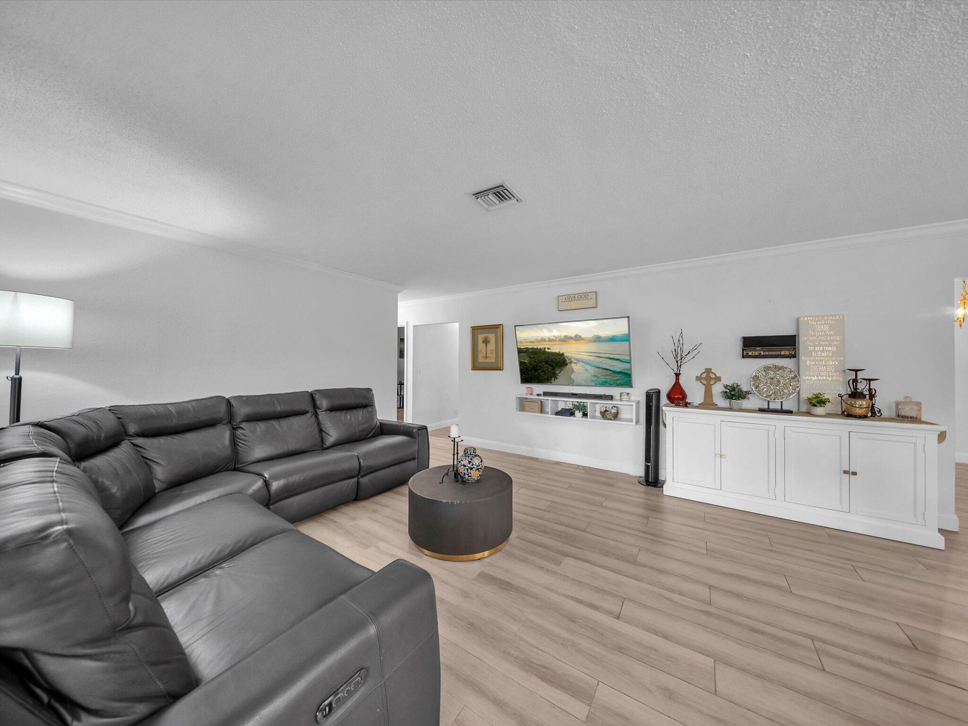 834 Ramblewood Drive, Coral Springs, FL 33071 Photo