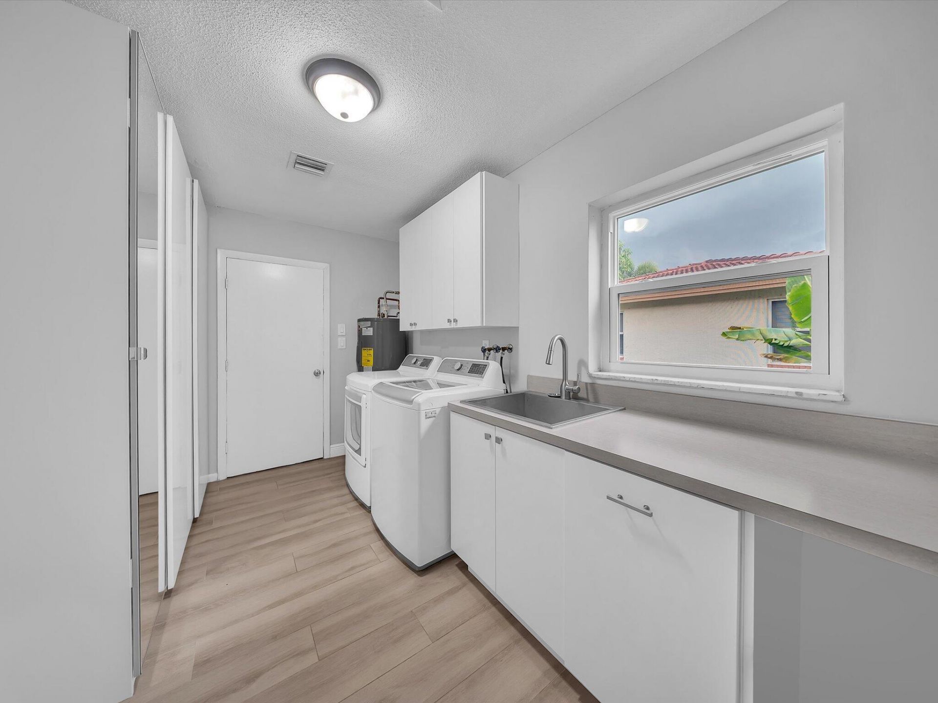 834 Ramblewood Drive, Coral Springs, FL 33071 Photo