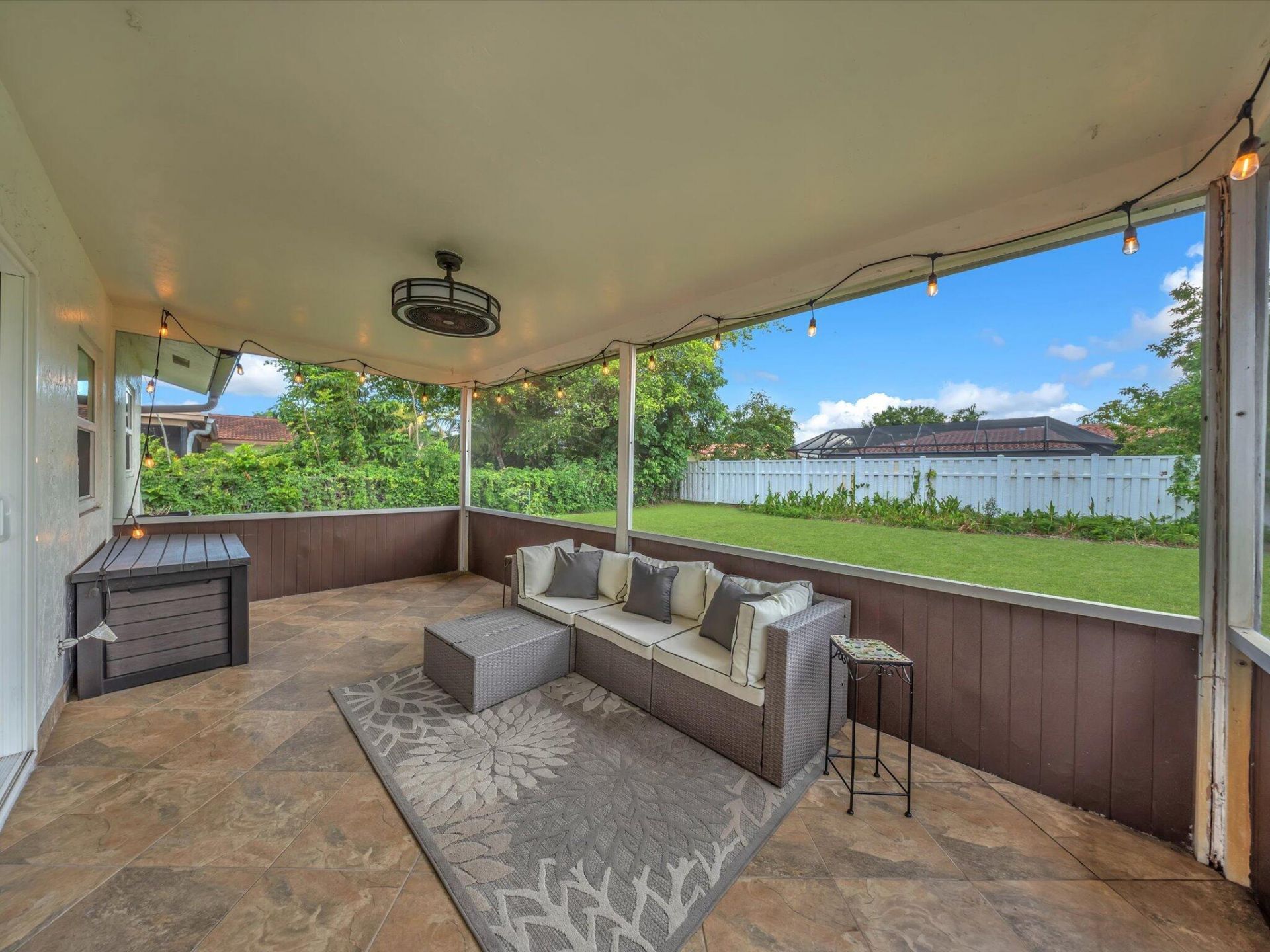 834 Ramblewood Drive, Coral Springs, FL 33071 Photo