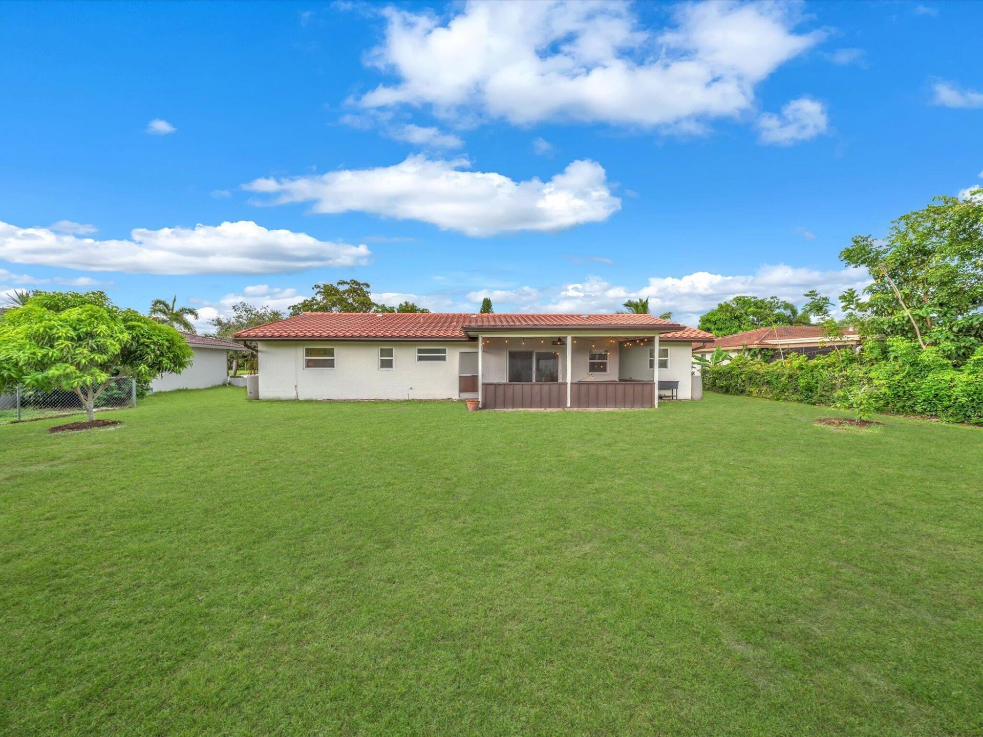 834 Ramblewood Drive, Coral Springs, FL 33071 Photo