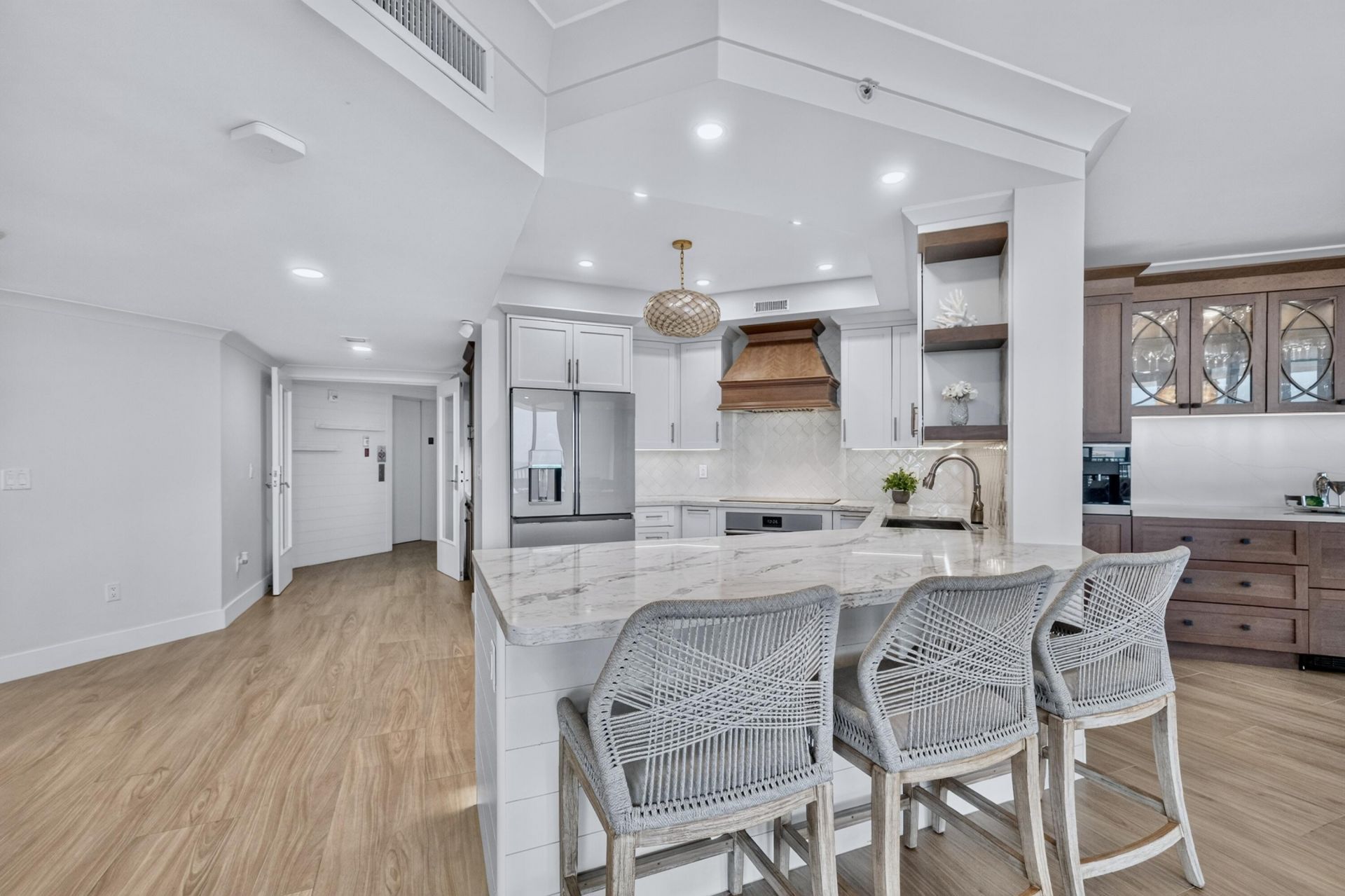 100 S Birch Road, Unit 1701a, Fort Lauderdale, FL 33316 Photo