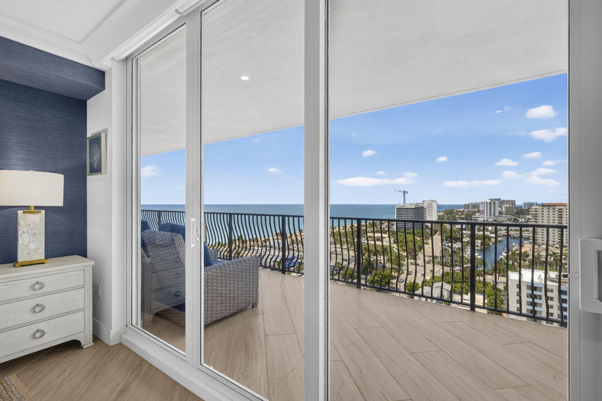 100 S Birch Road, Unit 1701a, Fort Lauderdale, FL 33316 Photo