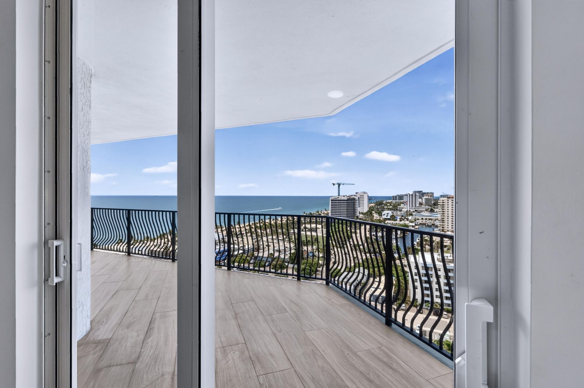 100 S Birch Road, Unit 1701a, Fort Lauderdale, FL 33316 Photo