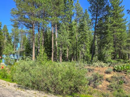 1573 Pebble Beach Drive, South Lake Tahoe, CA 96150 Photo