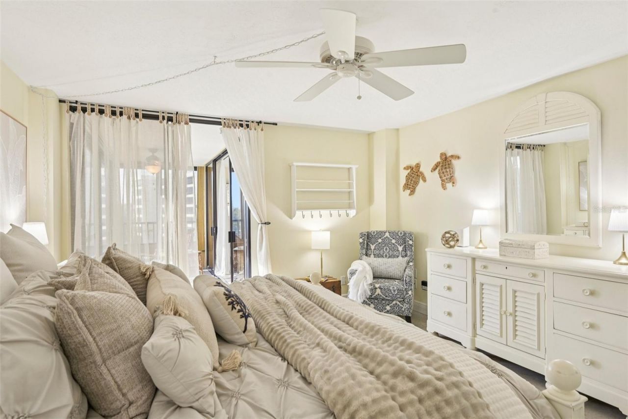 5780 Midnight Pass Road, Unit 407, Sarasota, FL 34242 Photo