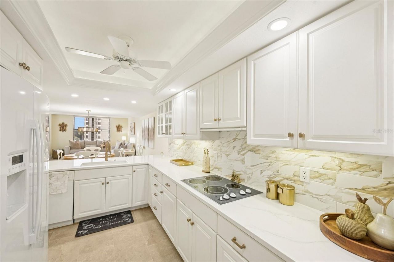5780 Midnight Pass Road, Unit 407, Sarasota, FL 34242 Photo