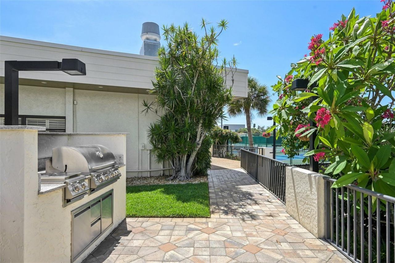 5780 Midnight Pass Road, Unit 407, Sarasota, FL 34242 Photo