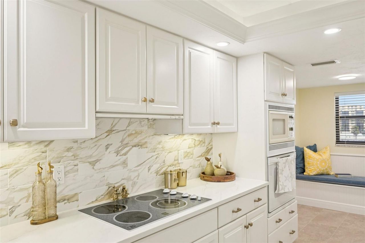 5780 Midnight Pass Road, Unit 407, Sarasota, FL 34242 Photo