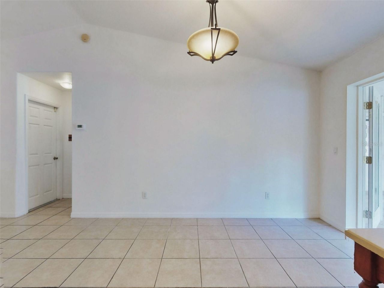 203 N Duss Street , New Smyrna Beach, FL 32168 Photo