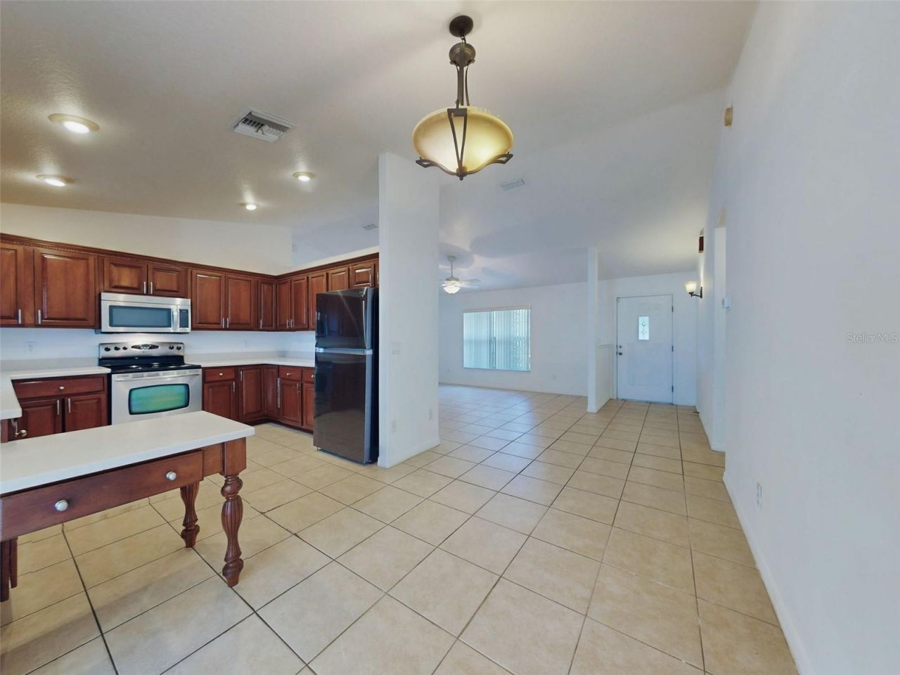 203 N Duss Street , New Smyrna Beach, FL 32168 Photo