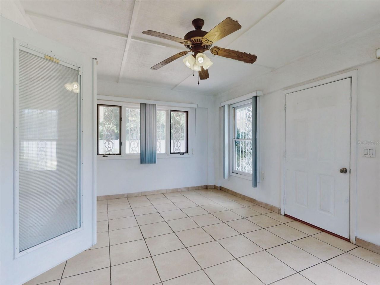 203 N Duss Street , New Smyrna Beach, FL 32168 Photo