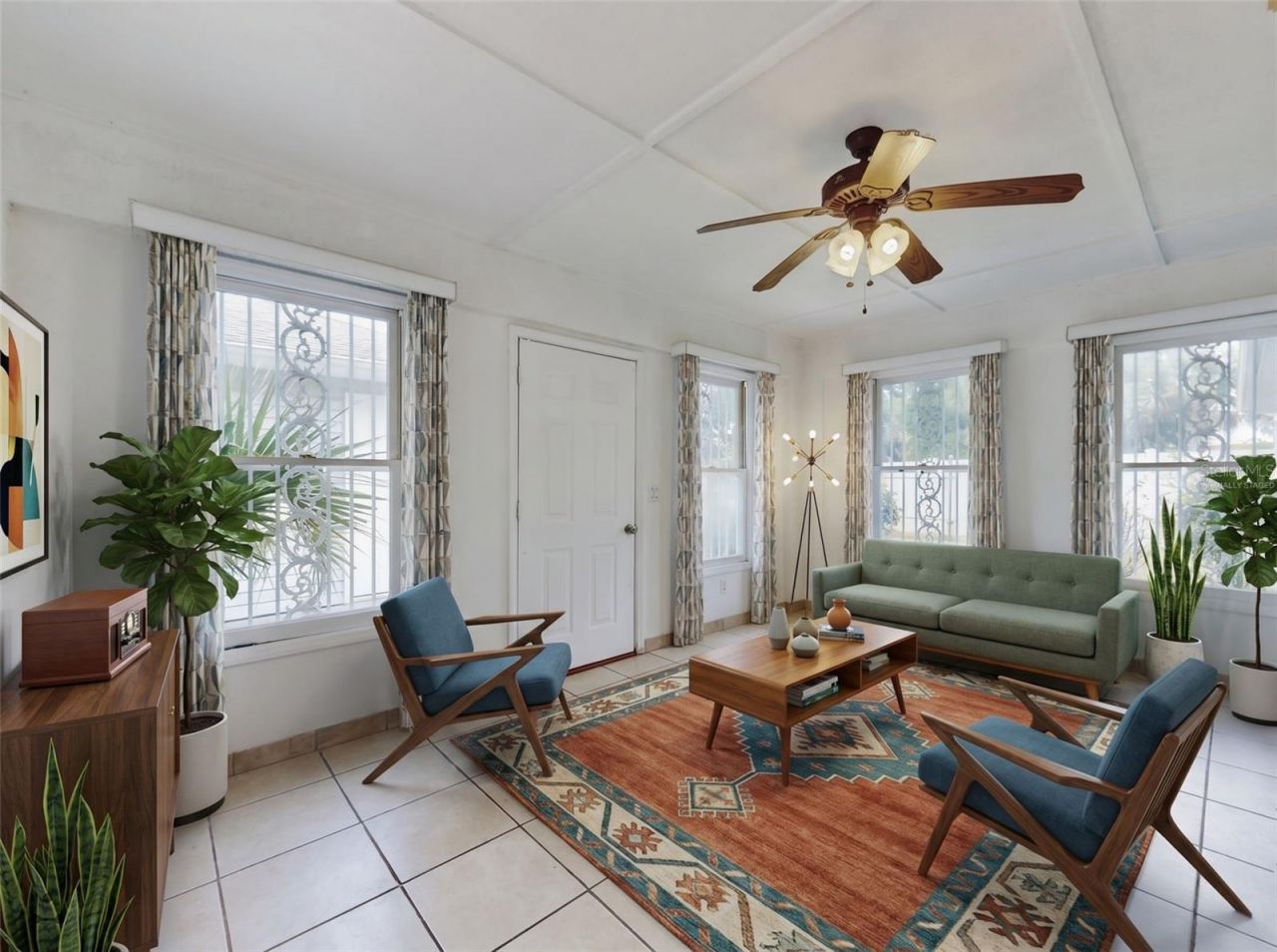 203 N Duss Street , New Smyrna Beach, FL 32168 Photo