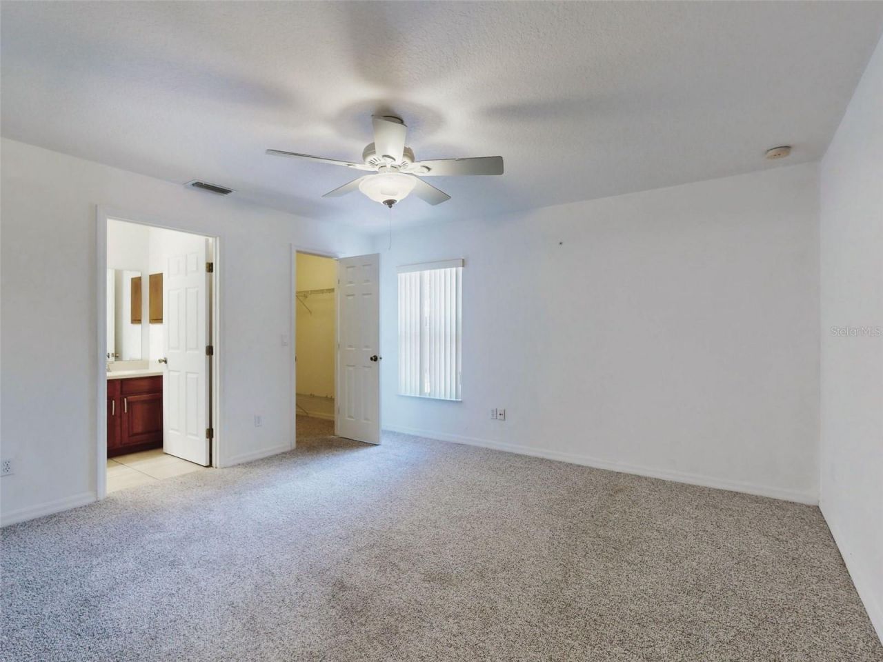 203 N Duss Street , New Smyrna Beach, FL 32168 Photo