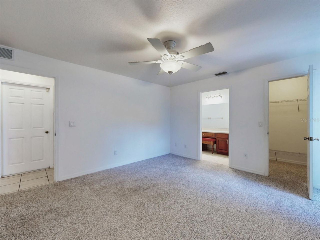 203 N Duss Street , New Smyrna Beach, FL 32168 Photo