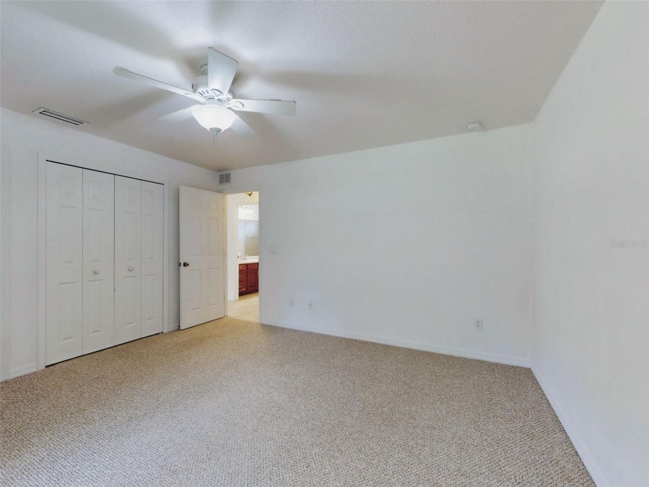 203 N Duss Street , New Smyrna Beach, FL 32168 Photo