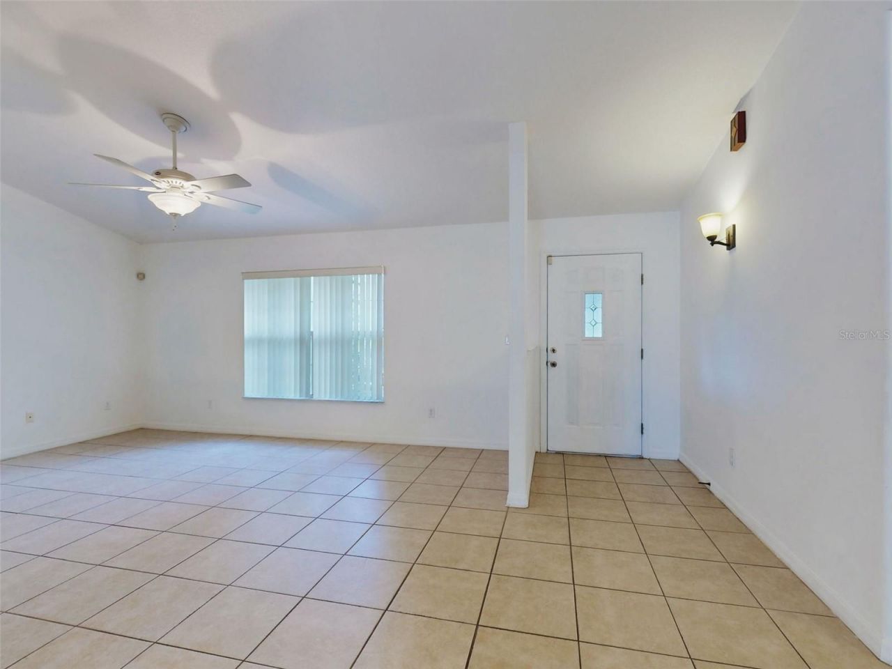 203 N Duss Street , New Smyrna Beach, FL 32168 Photo