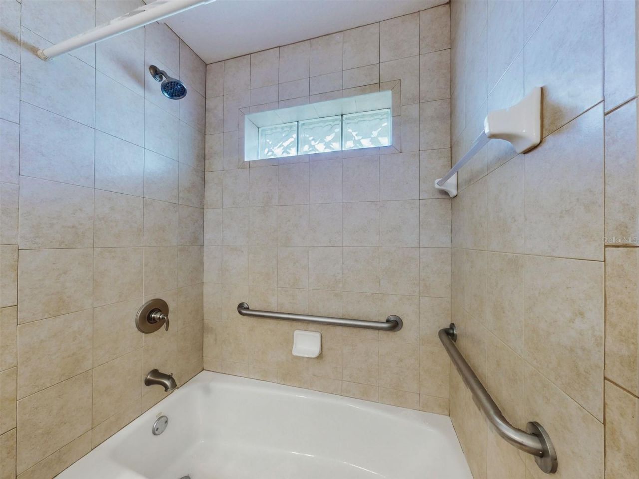 203 N Duss Street , New Smyrna Beach, FL 32168 Photo