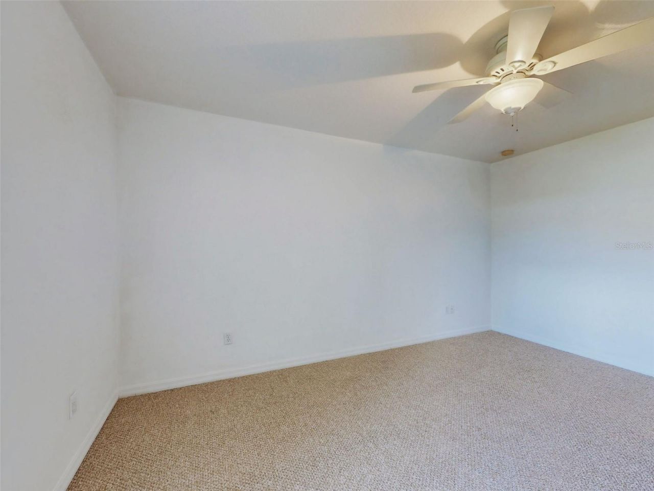 203 N Duss Street , New Smyrna Beach, FL 32168 Photo