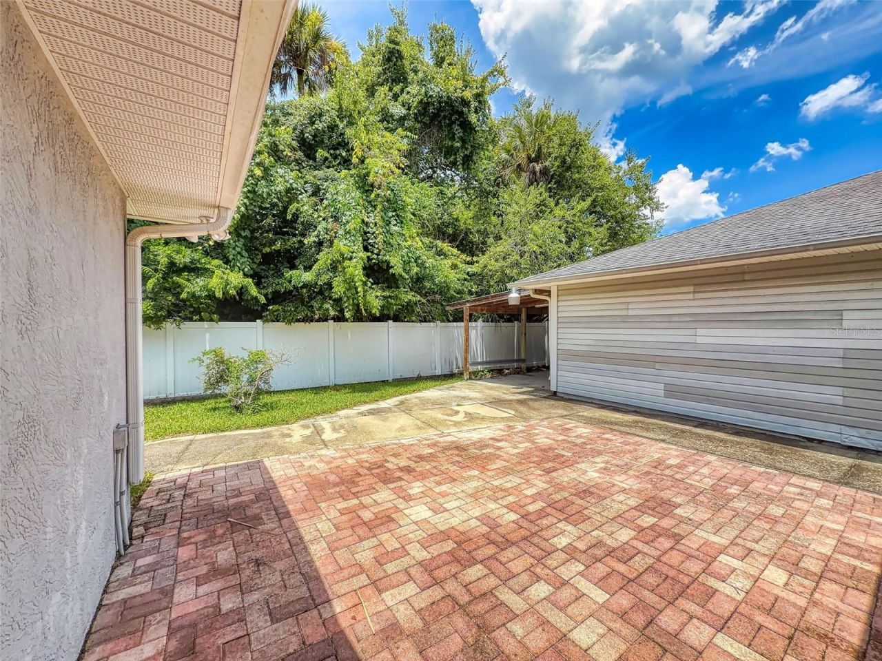 203 N Duss Street , New Smyrna Beach, FL 32168 Photo