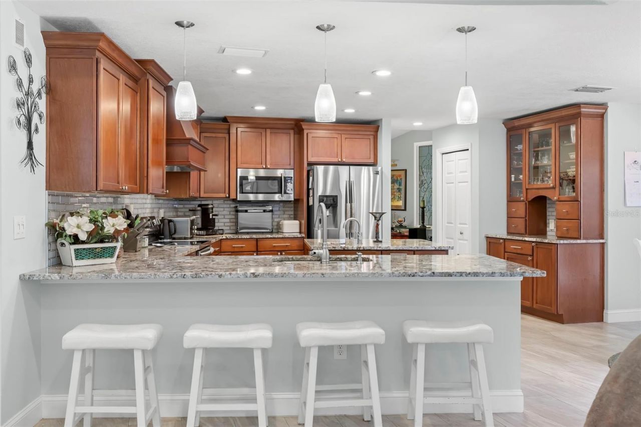 2332 Waterview Court, Palm Harbor, FL 34684 Photo
